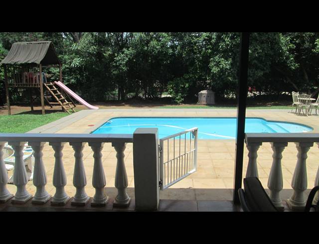 4 BEDROOM FREEHOLD SOLD IN HOWICK CENTRAL